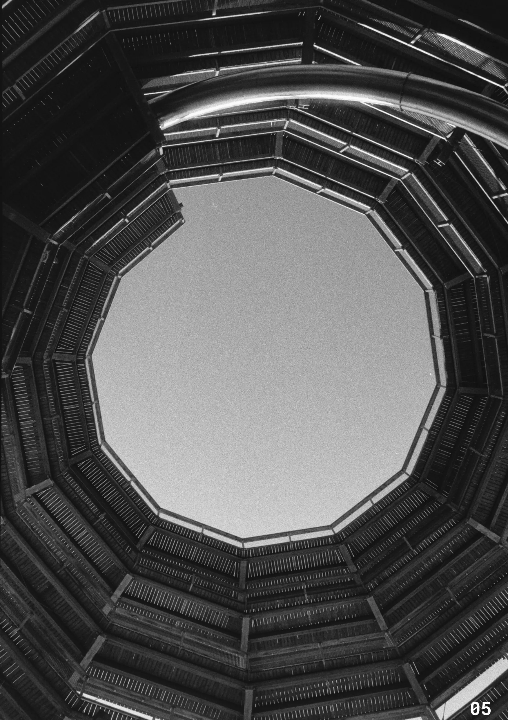 The idea of pupec, photograph 01